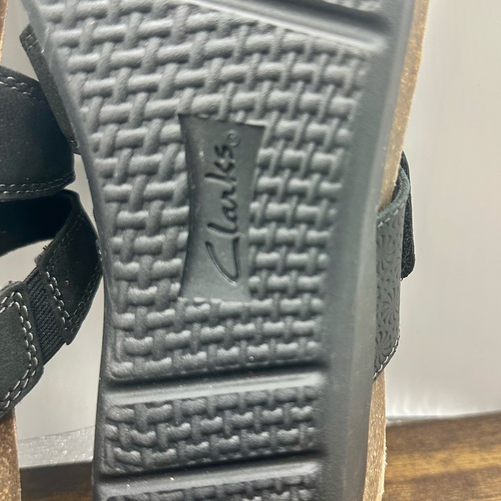 Clarks Collection Two Strap Adjustable Comfort Slide Sandals Black Size 11 EUC - Picture 9 of 9